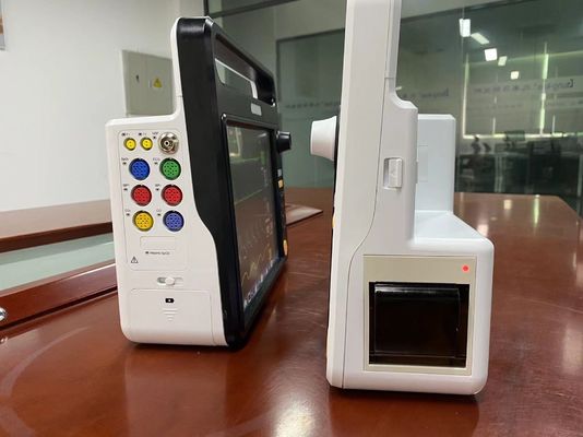 12.1インチスクリーンポータブル患者モニター 新生児診断手術