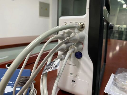 ICU 救急車 心臓患者のモニター 多重器用