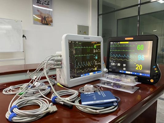 モジュラルのICU心臓モニター 多言語でECG NIBP SPO2標準