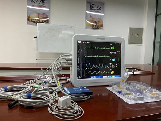 病院の緊急患者モニター機 ECG NIBP SPO2