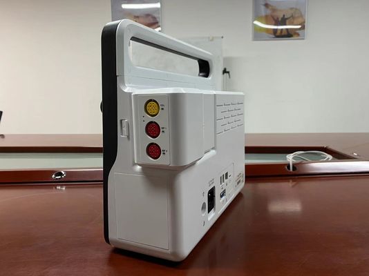新生児のためのモジュール型患者モニタリング機器