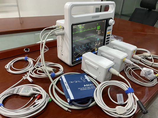 12.1&quot; 電子生命信号機 診断用の病院健康モニター OEM ODM
