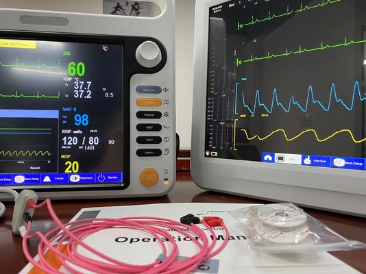 ICU 心臓新生児患者のモニター 3リードのECG NIBP SPO2