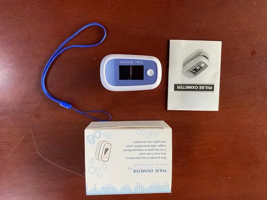 PR SPORの監視のための医学OLEDの指先の脈拍の酸化濃度計のポータブル、血の酸素のモニター