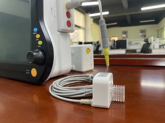 ICU 心臓モニターのための二重波長メインストリームエンド潮流CO2
