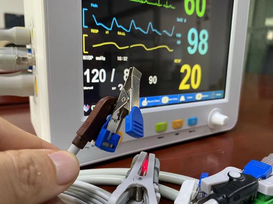 8.4インチTFT LCDのEtCO2 ECG SPO2 NIBPの臨時雇用者が付いている獣医の多パラメータ モニタ