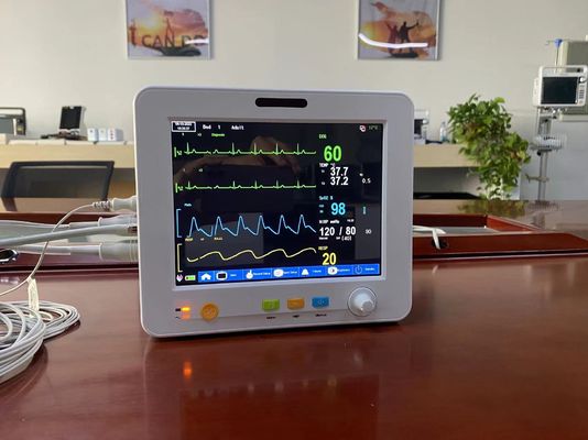 EtCO2、ECG、SPO2、NIBPおよび臨時雇用者の測定を用いる携帯用新生児の忍耐強いモニター