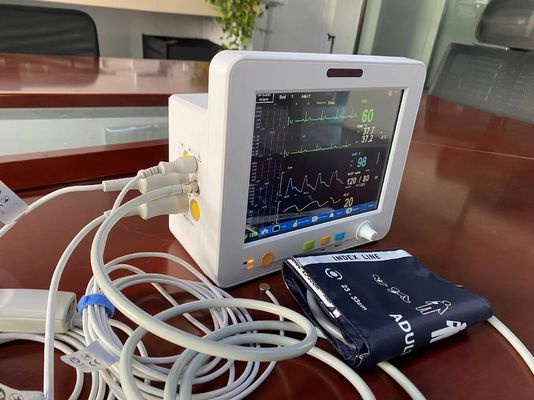 8.4 SPO2 NIBPの臨時雇用者ECG EtCO2のためのインチTFT LCDスクリーンの携帯用忍耐強いモニター