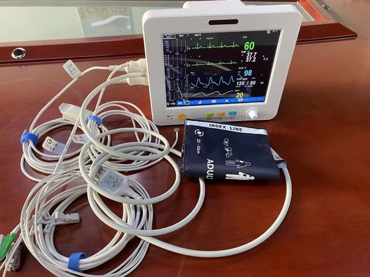 8.4 SPO2 NIBPの臨時雇用者ECG EtCO2のためのインチTFT LCDスクリーンの携帯用忍耐強いモニター