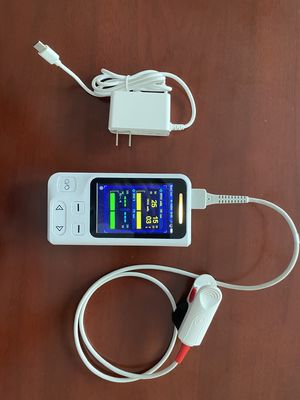 3EtCO2 と SPO2 をモニタリングするための,5インチ TFT LCD ハンドヘルド パルスオキシメーター