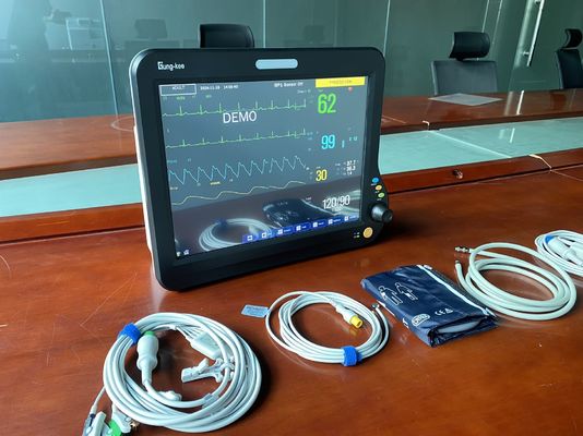 15インチポータブルマルチパラメータ患者モニター HL7対応USBデータ出力VGA 看護師の呼び出しと生命信号