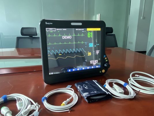 HL7対応機能を持つ15インチマルチパラメータ心臓患者のモニター,OR/OT,ICU,CCU,一般病棟に適用される